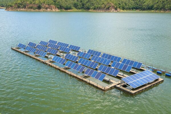 Pilot project on floating solar power plant in Sri Lanka – SolarLK
